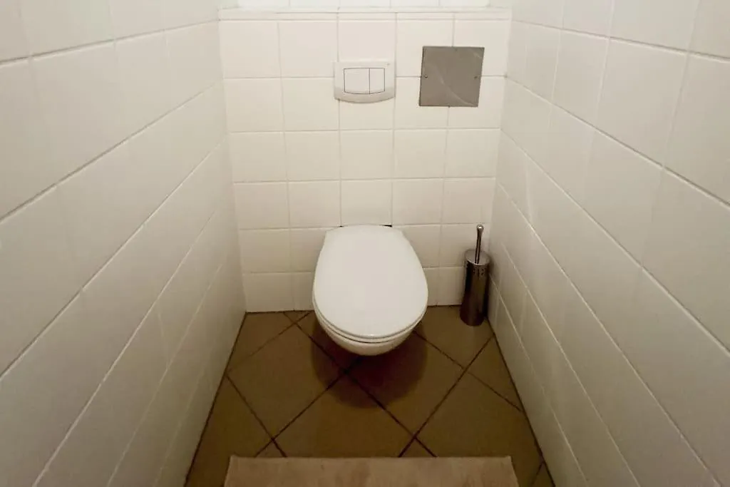 Neue, Gross & Gemuetliche Wohnung Mit Toller Anbindung Vienna