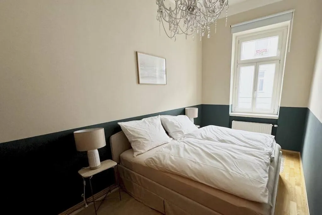 Apartment Neue, Gross & Gemuetliche Wohnung Mit Toller Anbindung Vienna