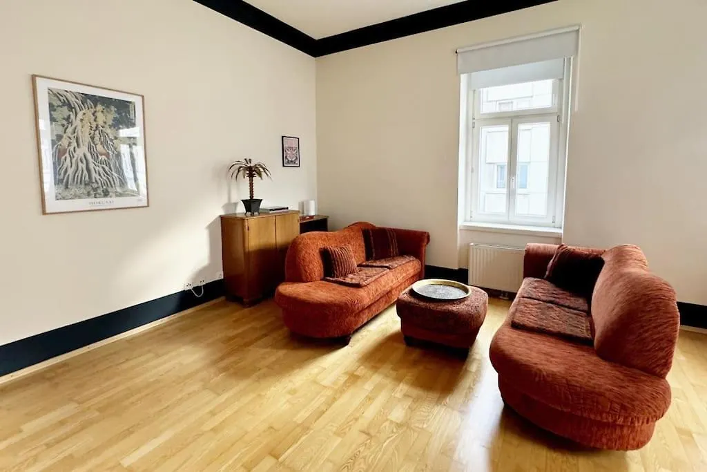 Neue, Gross & Gemuetliche Wohnung Mit Toller Anbindung Vienna Austria